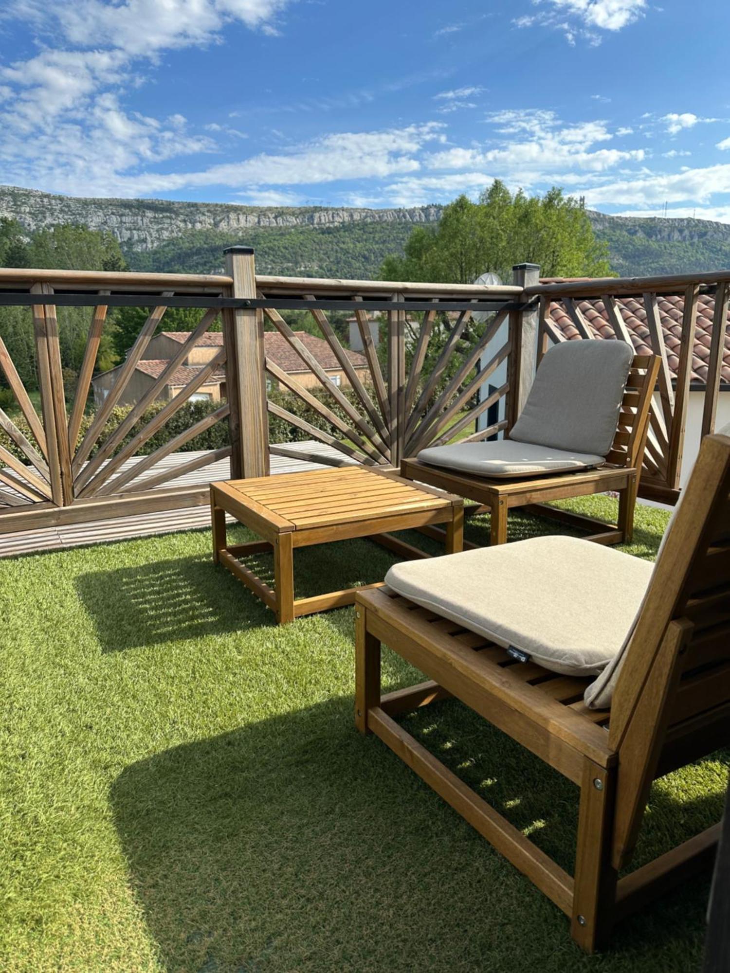 Le Lodge De La Sainte Baume Plan d'Aups ภายนอก รูปภาพ
